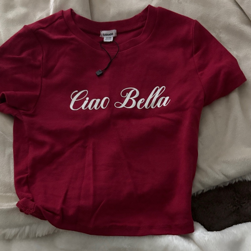 Garage women’s Burgundy 'Ciao Bella' Tee